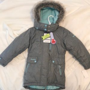 Carter’s Grey little girls Parka Size 5 NWT